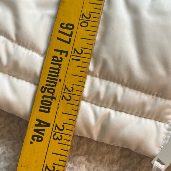 GAP lightweight, puffer jacket - Picture 7 of 9